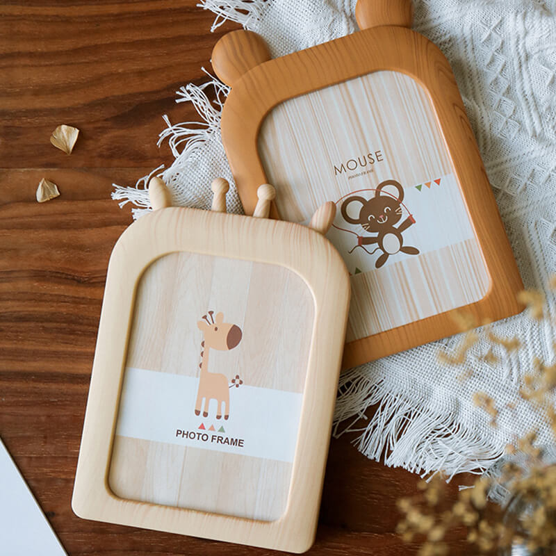Artistic Animal Picture Frame | Unique Tier Shape Design for Joyful Decor