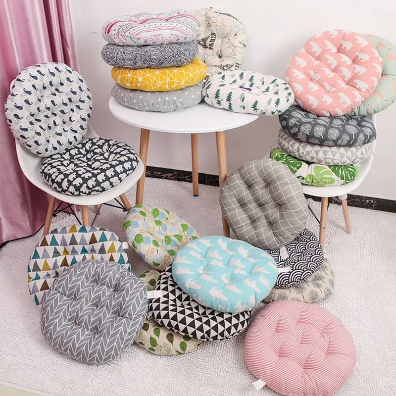BowLift | Modern Accent Chair with Fashionable Cushions | Stylish Living Room Chairs for Ultimate Comfort