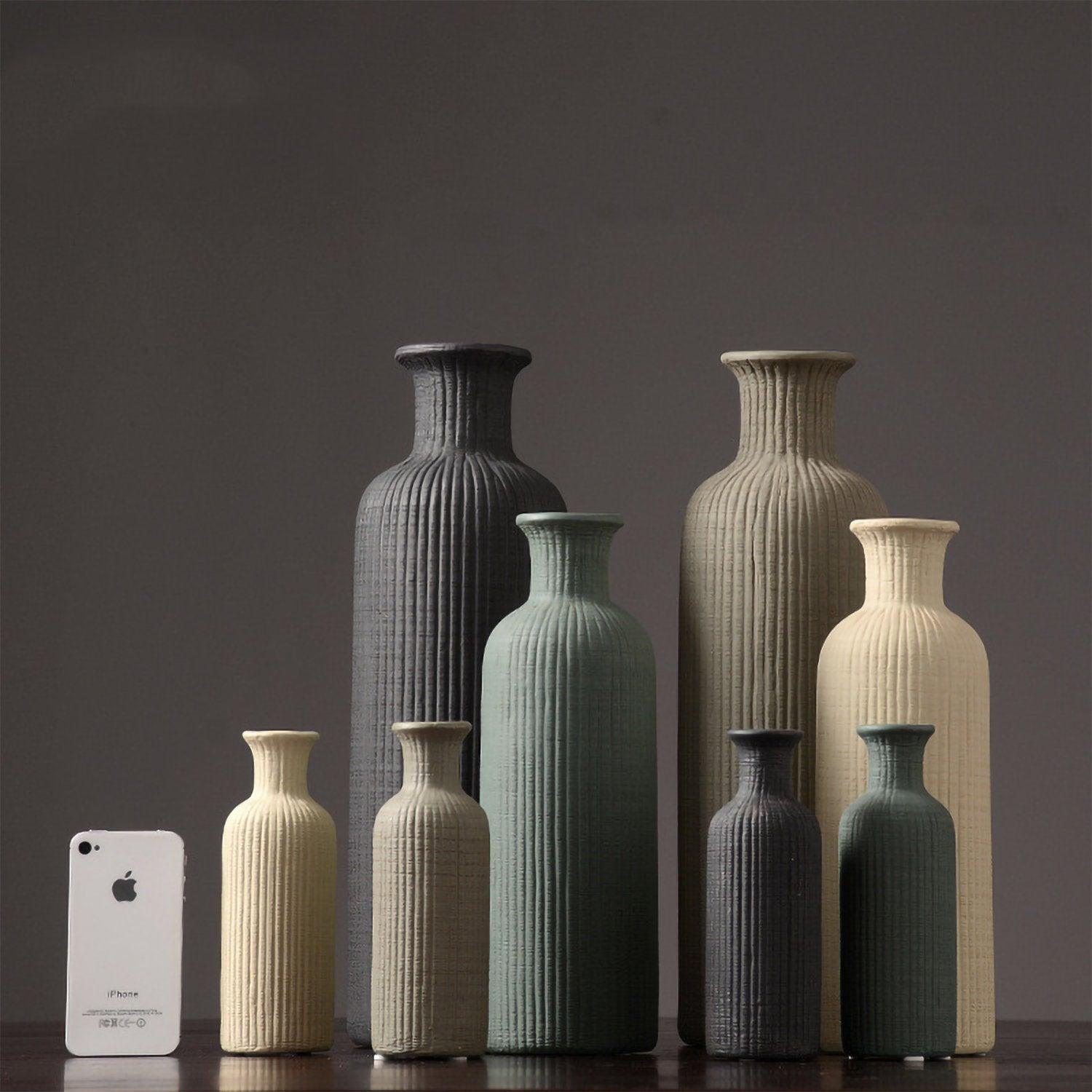 Ceramic Flower Vase Pot with Minimalist Design | Elegant Home Decor for Stylish Arrangements