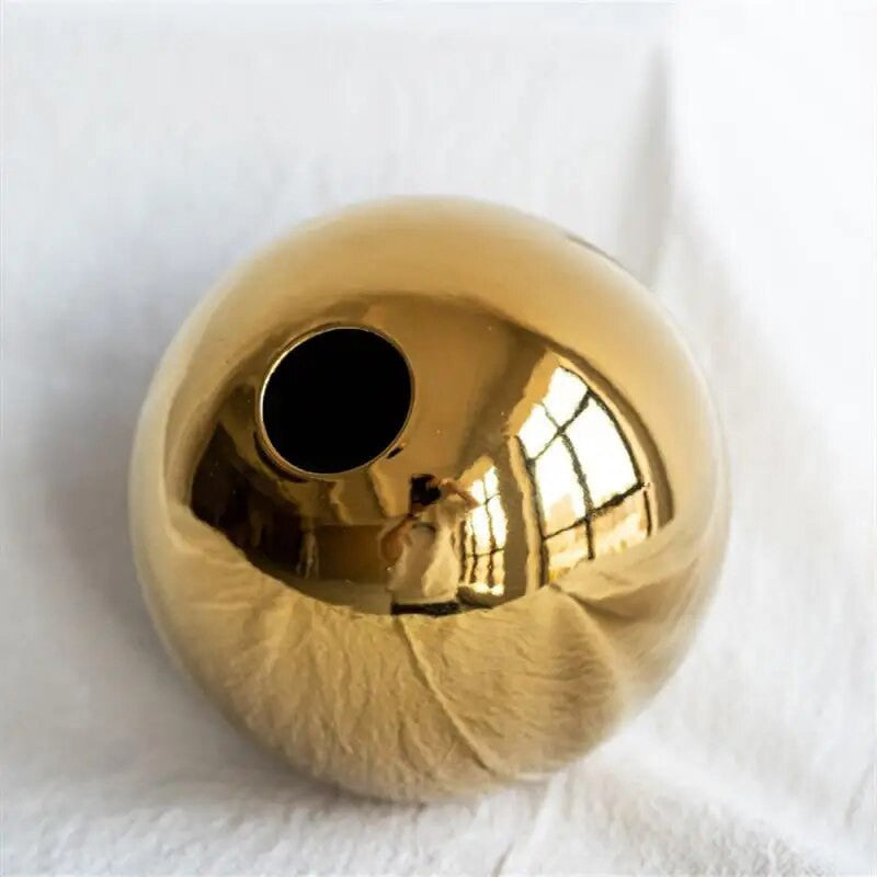 Elegant Ceramic Flower Vase with Exquisite Craftsmanship | Perfect for Home Decor