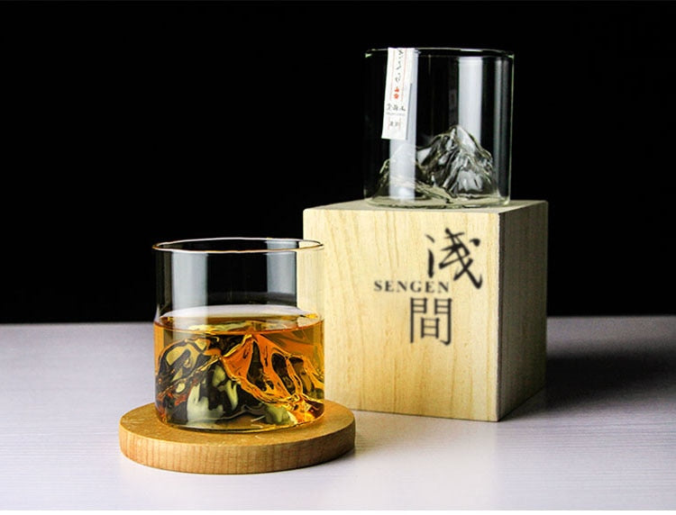 Elegant Crystal Whiskey Glass | Japanese Design with 250 mL Capacity | Perfect Drinking Glassware for Sake and Everyday Use