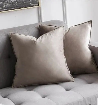 Elegant Velvet Cushion Cover with Hidden Zipper & Soft Texture for Cozy Home Decor