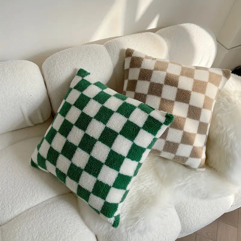Luxurious Faux Fur Pillowcase | Checkerboard Design for Cozy Elegance