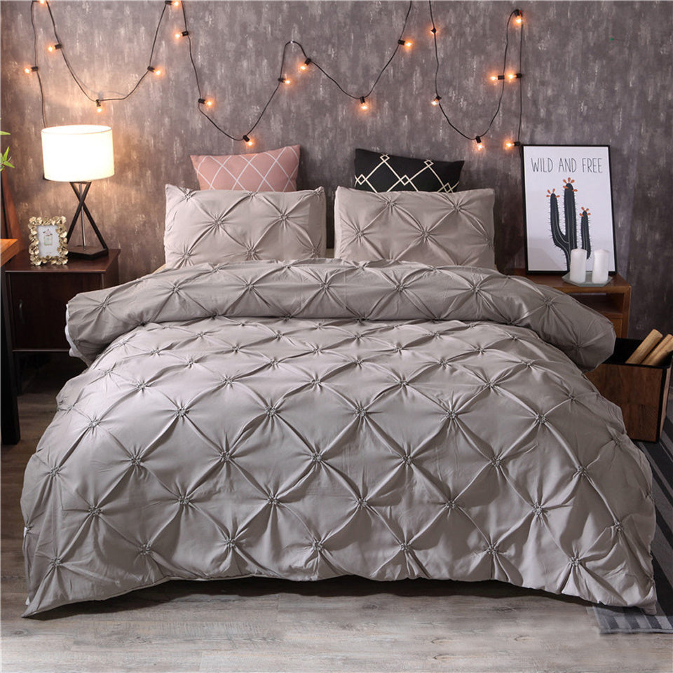 LuxuryBed | Modern Cotton Bedding Set with Hypoallergenic Fabric | Stylish Comfort for a Restful Sleep