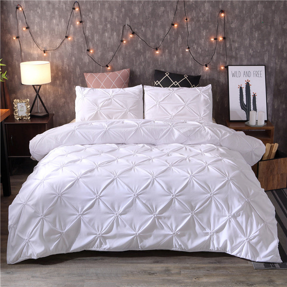 LuxuryBed | Modern Cotton Bedding Set with Hypoallergenic Fabric | Stylish Comfort for a Restful Sleep