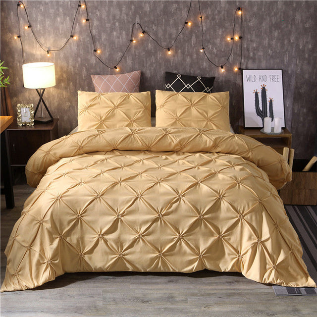 LuxuryBed | Modern Cotton Bedding Set with Hypoallergenic Fabric | Stylish Comfort for a Restful Sleep