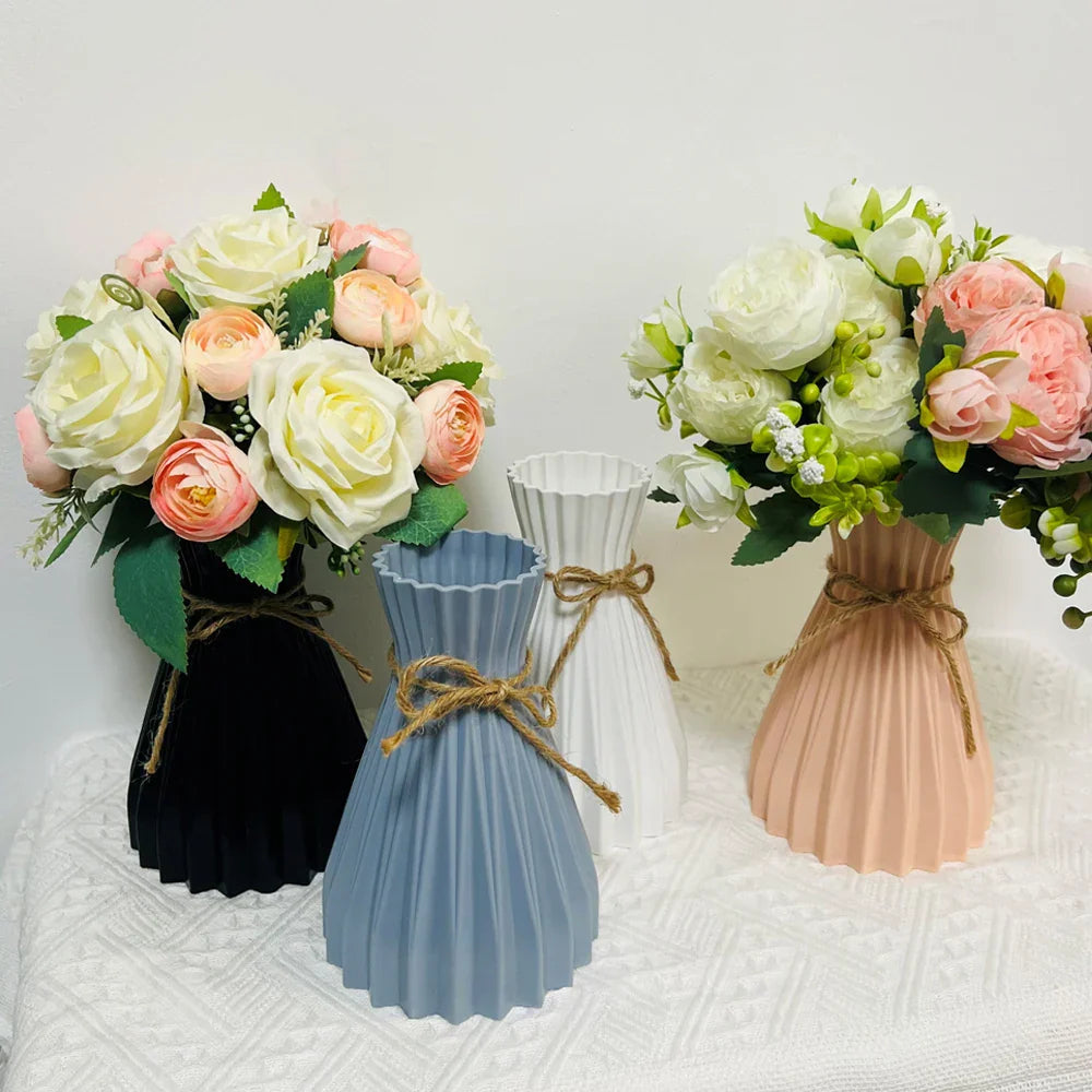 Modern Flower Vase | Decorative Plastic Design with Chic Aesthetics | Perfect for Home Decor or Wedding Arrangements