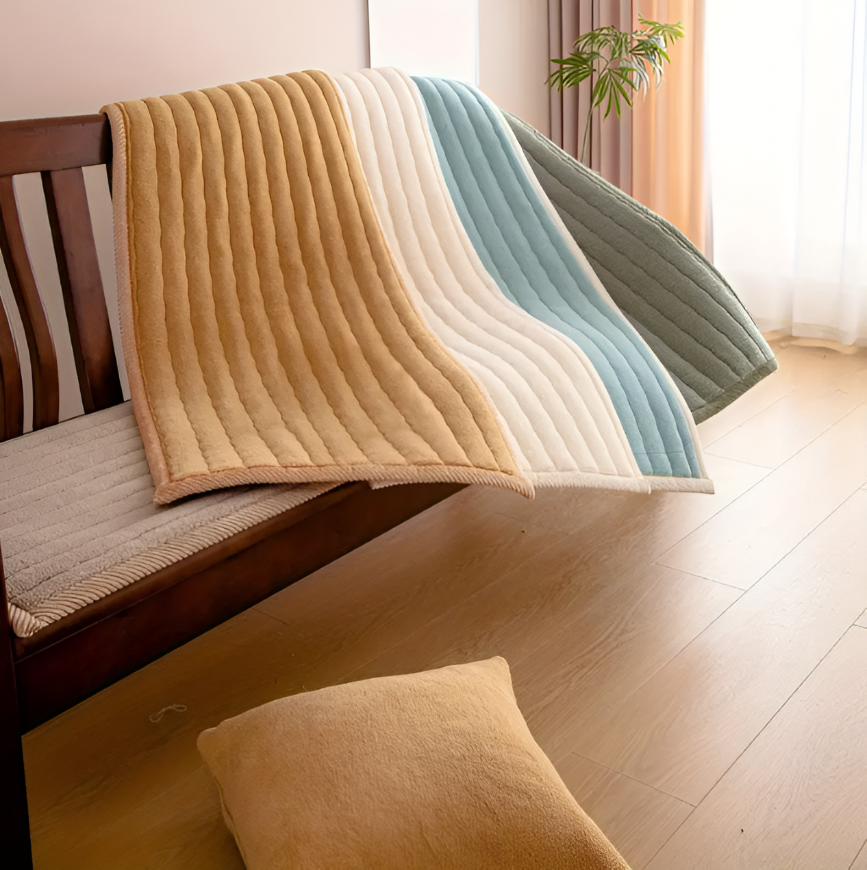 PolyesPlush | Non-Slip Sofa Cover with Pet-Resistant Design | Stylish Protection for Clean Furniture