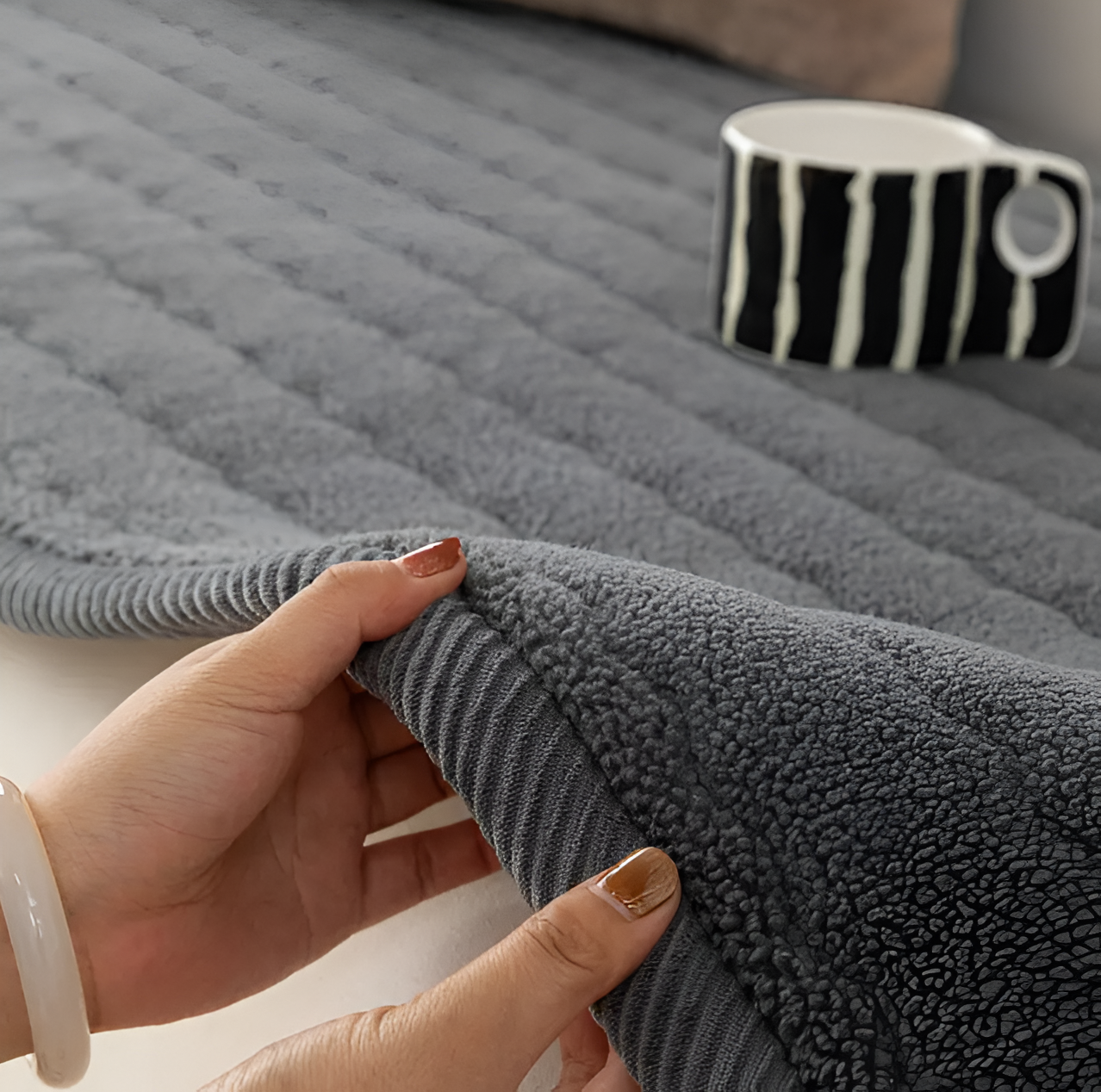 PolyesPlush | Non-Slip Sofa Cover with Pet-Resistant Design | Stylish Protection for Clean Furniture